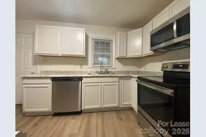 755 Harwyn Drive, Charlotte, NC 28215 - Photo 2