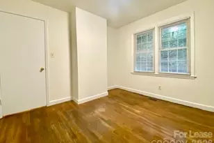 755 Harwyn Dr, Charlotte, NC 28215 - Photo 12