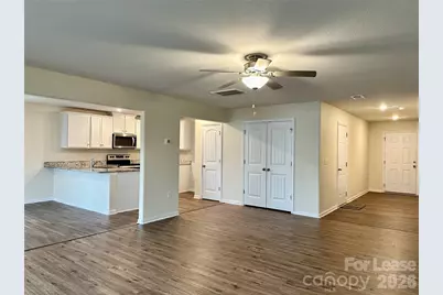 8128 Derby Woods Lane, Charlotte, NC 28214 - Photo 10