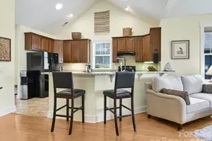 24 Craftsman View Dr, Asheville, NC 28804 - Photo 12