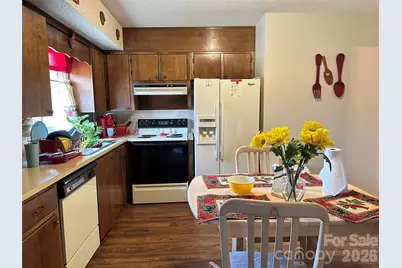 408 Cardinal Drive #35, Newton, NC 28658 - Photo 8