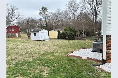 408 Cardinal Drive #35, Newton, NC 28658 - Photo 24