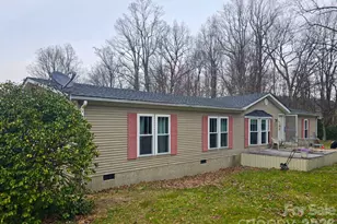 215 Lane Rd, Flat Rock, NC 28731 - Photo 2