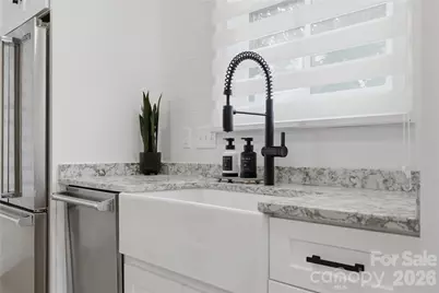 134 Wendover Heights Circle, Charlotte, NC 28211 - Photo 20