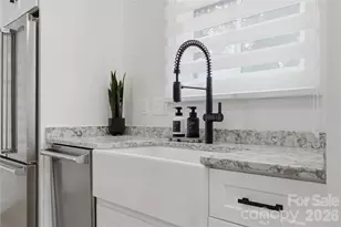 134 Wendover Heights Cir, Charlotte, NC 28211 - Photo 20