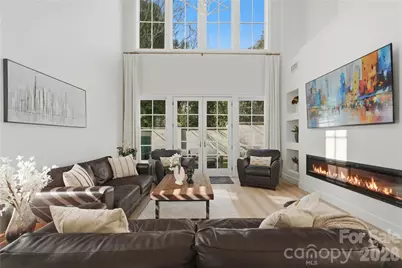 134 Wendover Heights Circle, Charlotte, NC 28211 - Photo 1