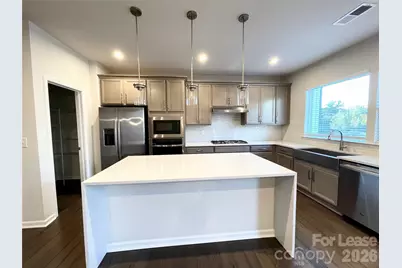 135 Berkeley Avenue, Mooresville, NC 28117 - Photo 2