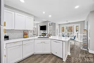 13826 Hatton Cross Dr, Charlotte, NC 28278 - Photo 12