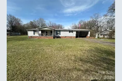 206 6th Street SW, Taylorsville, NC 28681 - Photo 1