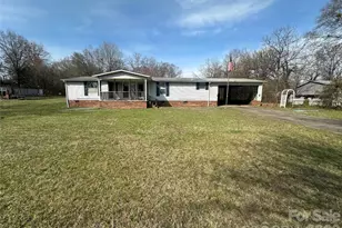 206 6th St SW, Taylorsville, NC 28681 - Photo 1