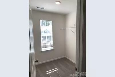 8028 Murray Branch Drive, Charlotte, NC 28216 - Photo 12