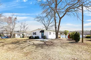 2466 Cottage Ln, Liberty Hill, SC 29074 - Photo 30