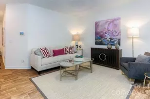 6006 Guildford Hill Ln, Charlotte, NC 28215 - Photo 6