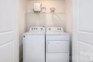 6006 Guildford Hill Ln, Charlotte, NC 28215 - Photo 20