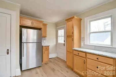 2420 Lane Street, Kannapolis, NC 28083 - Photo 8