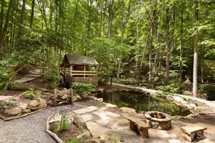 37 Grinnin Sun Rd, Burnsville, NC 28714 - Photo 32