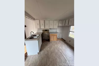 100 Stella Street, Clover, SC 29710 - Photo 4