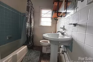 711 Yuma St, Charlotte, NC 28213 - Photo 10