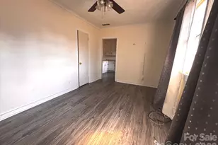 711 Yuma St, Charlotte, NC 28213 - Photo 8