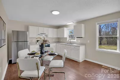 206 Ross Court, Belmont, NC 28012 - Photo 8