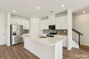 9005 Foggy Brook Loop, Charlotte, NC 28216 - Photo 8