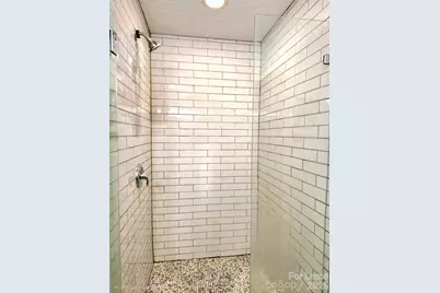 1906 Leesburg Drive, Clover, SC 29710 - Photo 16