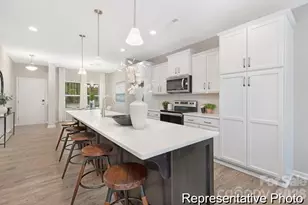 160 Peak Vw Rd, Statesville, NC 28677 - Photo 4