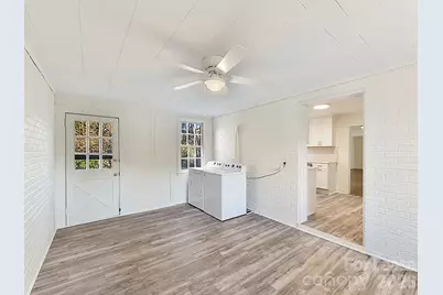 711 Mt Vernon Avenue, Charlotte, NC 28203 - Photo 24