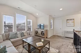 19218 Hawk Haven Ln, Charlotte, NC 28278 - Photo 26