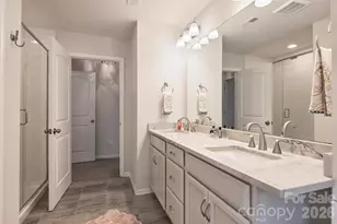 19218 Hawk Haven Ln, Charlotte, NC 28278 - Photo 32