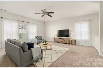 1061 Regal Manor Lane, Fort Mill, SC 29715 - Photo 8