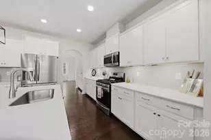 128 W Morehouse Ave, Mooresville, NC 28117 - Photo 6