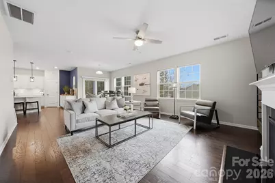 128 W Morehouse Avenue, Mooresville, NC 28117 - Photo 10