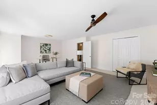 236 Perrin Pl, Charlotte, NC 28207 - Photo 28