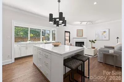 236 Perrin Place, Charlotte, NC 28207 - Photo 12