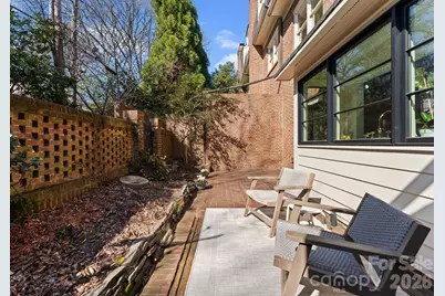 236 Perrin Place, Charlotte, NC 28207 - Photo 32