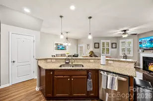 3270 Yarmouth Ln, Gastonia, NC 28056 - Photo 8