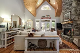 674 Soquili Dr, Brevard, NC 28712 - Photo 8