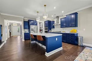 11004 Larkslea Ln, Charlotte, NC 28278 - Photo 6