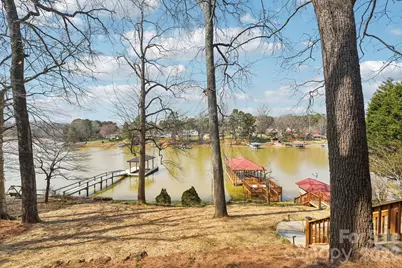 6880 Shade Tree Lane, Sherrills Ford, NC 28673 - Photo 4