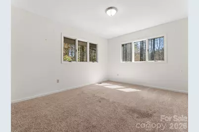 205 Deerpath Lane, Hendersonville, NC 28739 - Photo 32