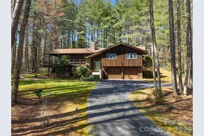 205 Deerpath Lane, Hendersonville, NC 28739 - Photo 6