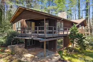 205 Deerpath Ln, Hendersonville, NC 28739 - Photo 2