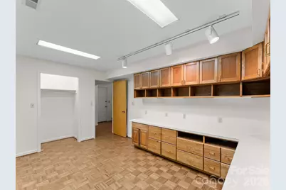 205 Deerpath Lane, Hendersonville, NC 28739 - Photo 40