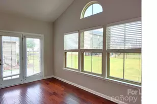 4122 Audubon Pk Dr, Charlotte, NC 28217 - Photo 14