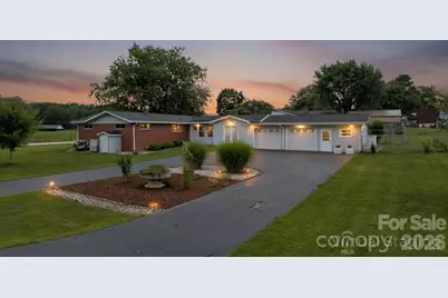 10 Moland Drive, Etowah, NC 28729 - Photo 4