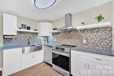 10 Moland Drive, Etowah, NC 28729 - Photo 12