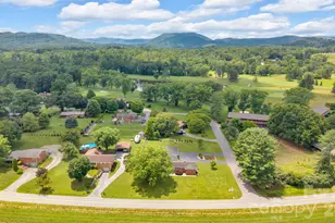 10 Moland Dr, Etowah, NC 28729 - Photo 36