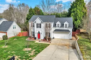 14018 Hatton Cross Dr, Charlotte, NC 28278 - Photo 2