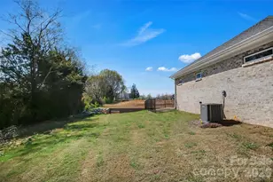 3054 Constitution Ln, Gastonia, NC 28056 - Photo 36